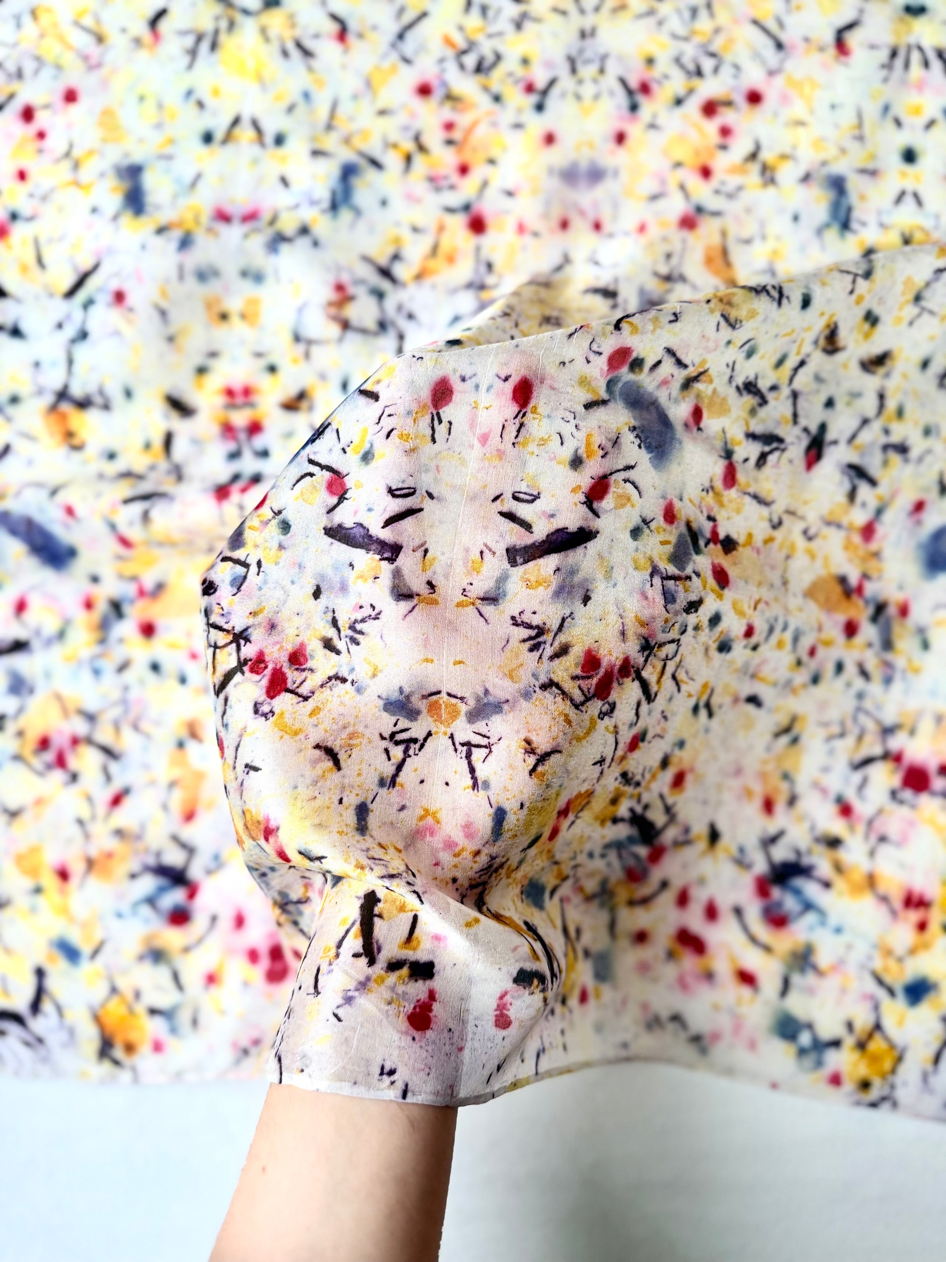 ecos #6 _ pañuelo de seda con estampación botánica / 45x45 cm.