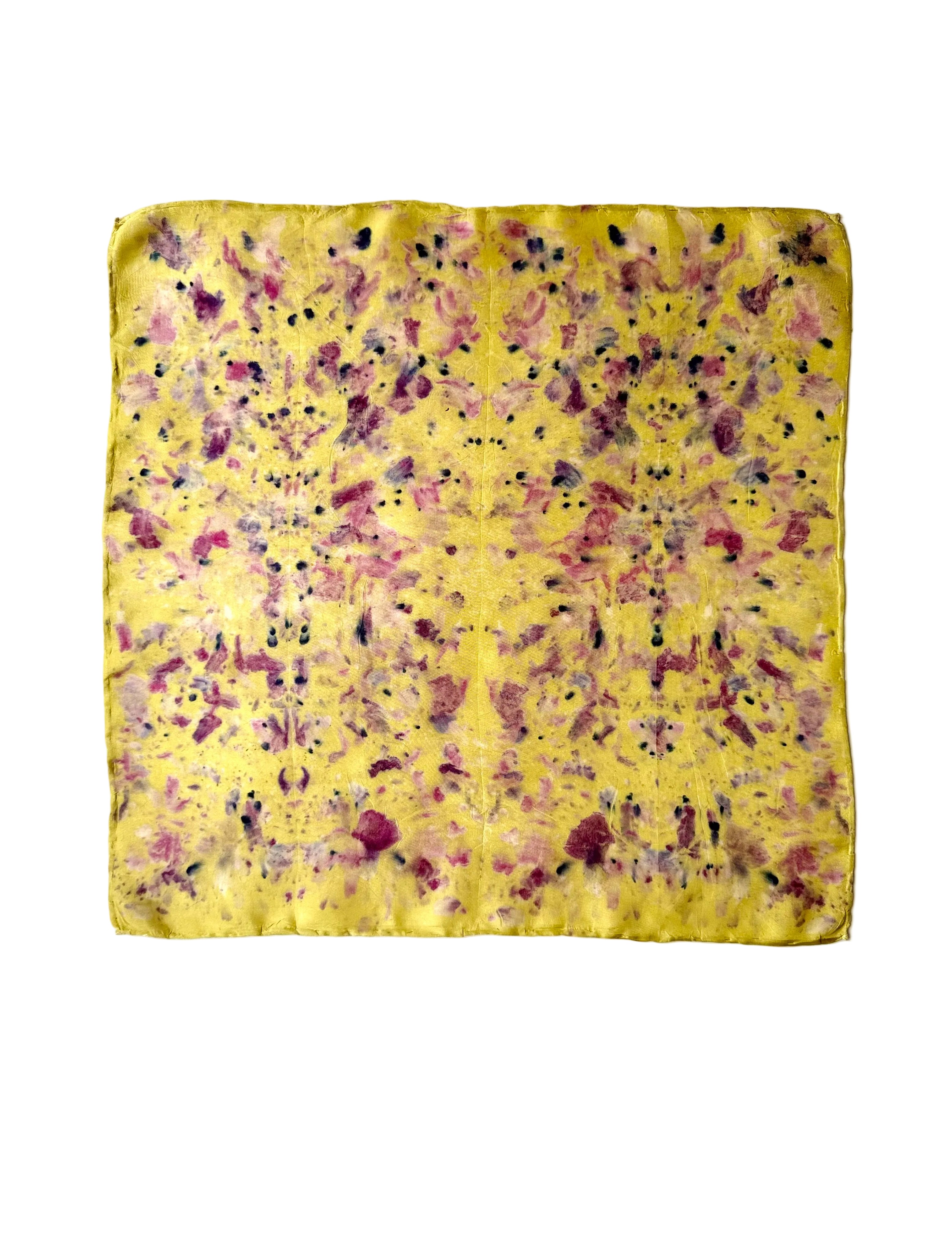 jolgorio #1 _ pañuelo de seda con estampación botánica / 45x45 cm.