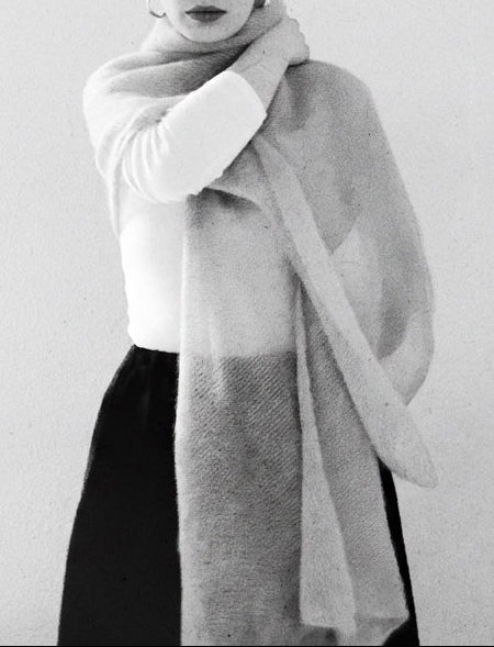 echarpe de mohair y seda con tintes naturales _ grande _ manzanilla