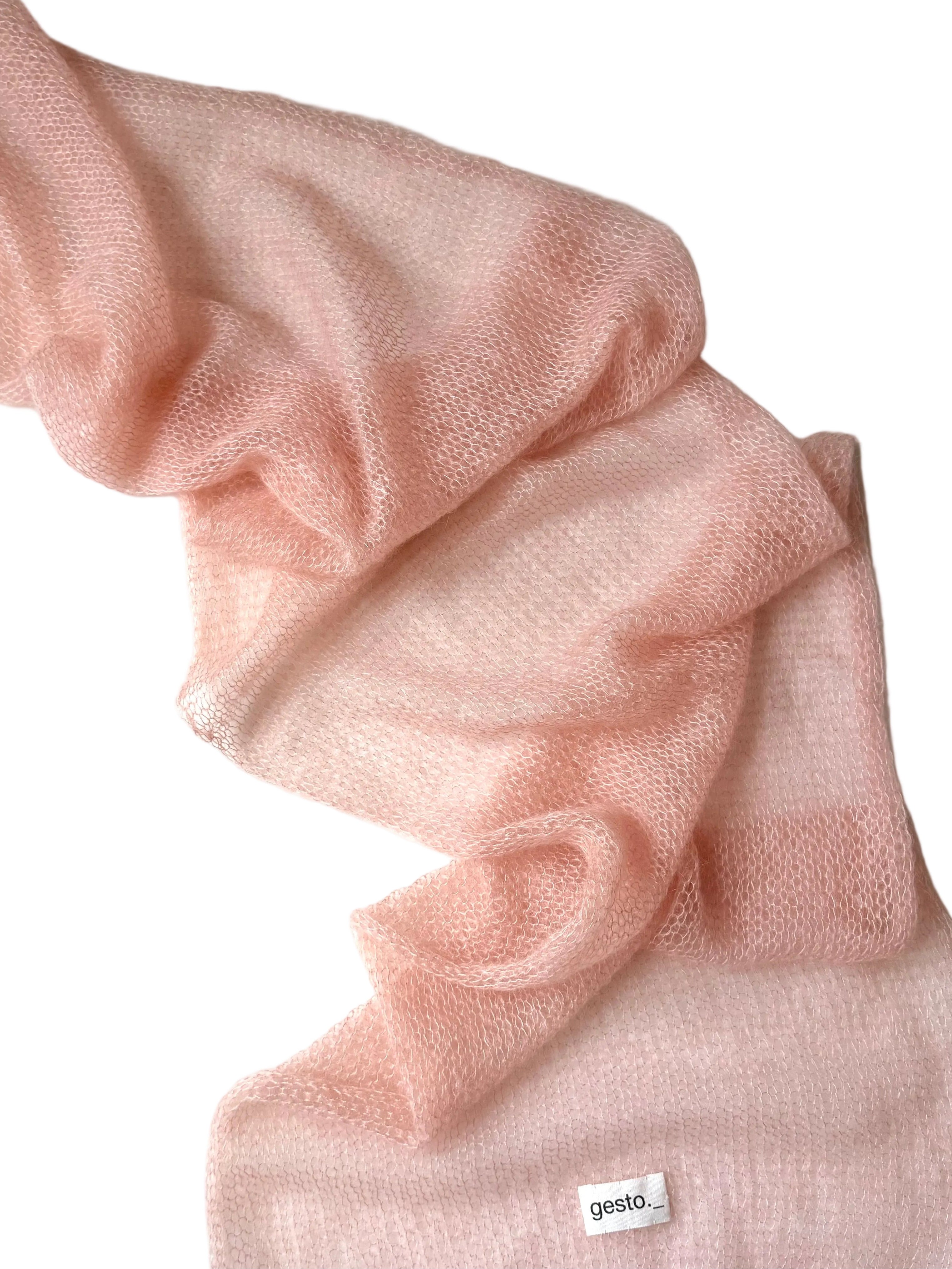 echarpe de mohair y seda con tintes naturales _ mediano _ sándalo