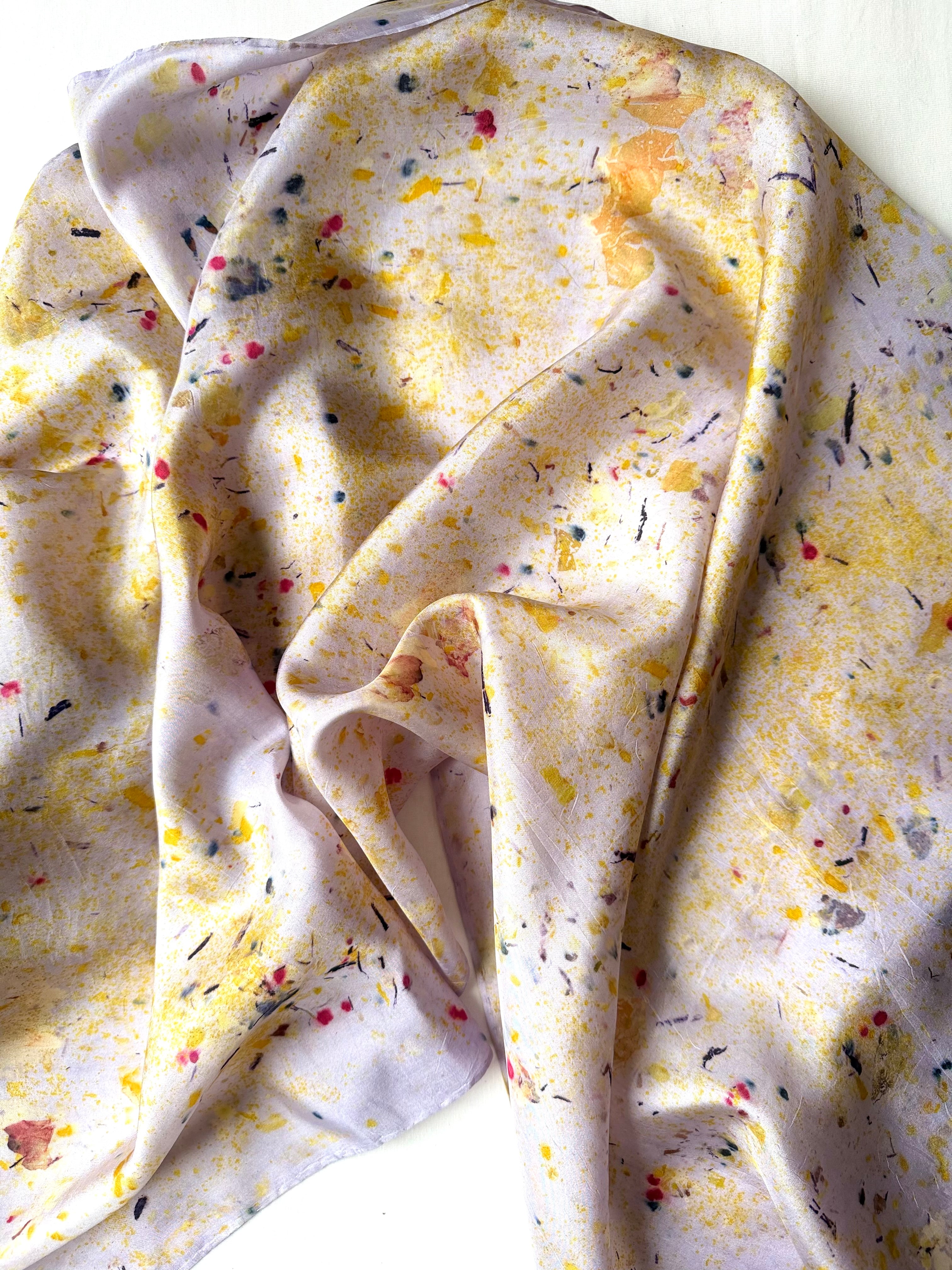 canto #1 _ pañuelo de seda con estampación botánica / 180x45 cm.