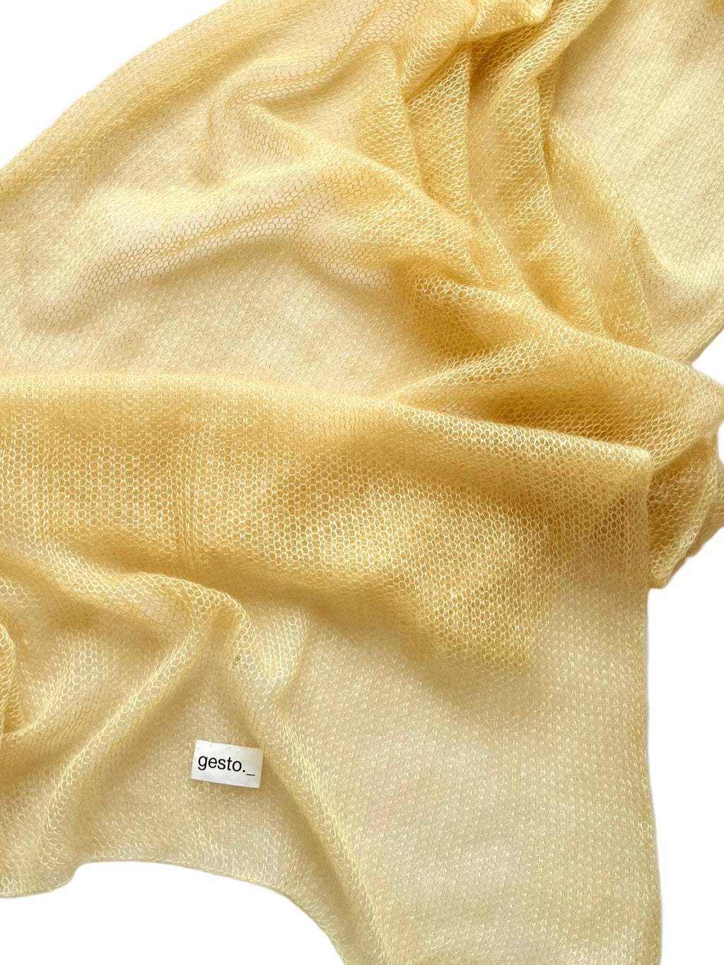 echarpe de mohair y seda con tintes naturales _ grande _ manzanilla