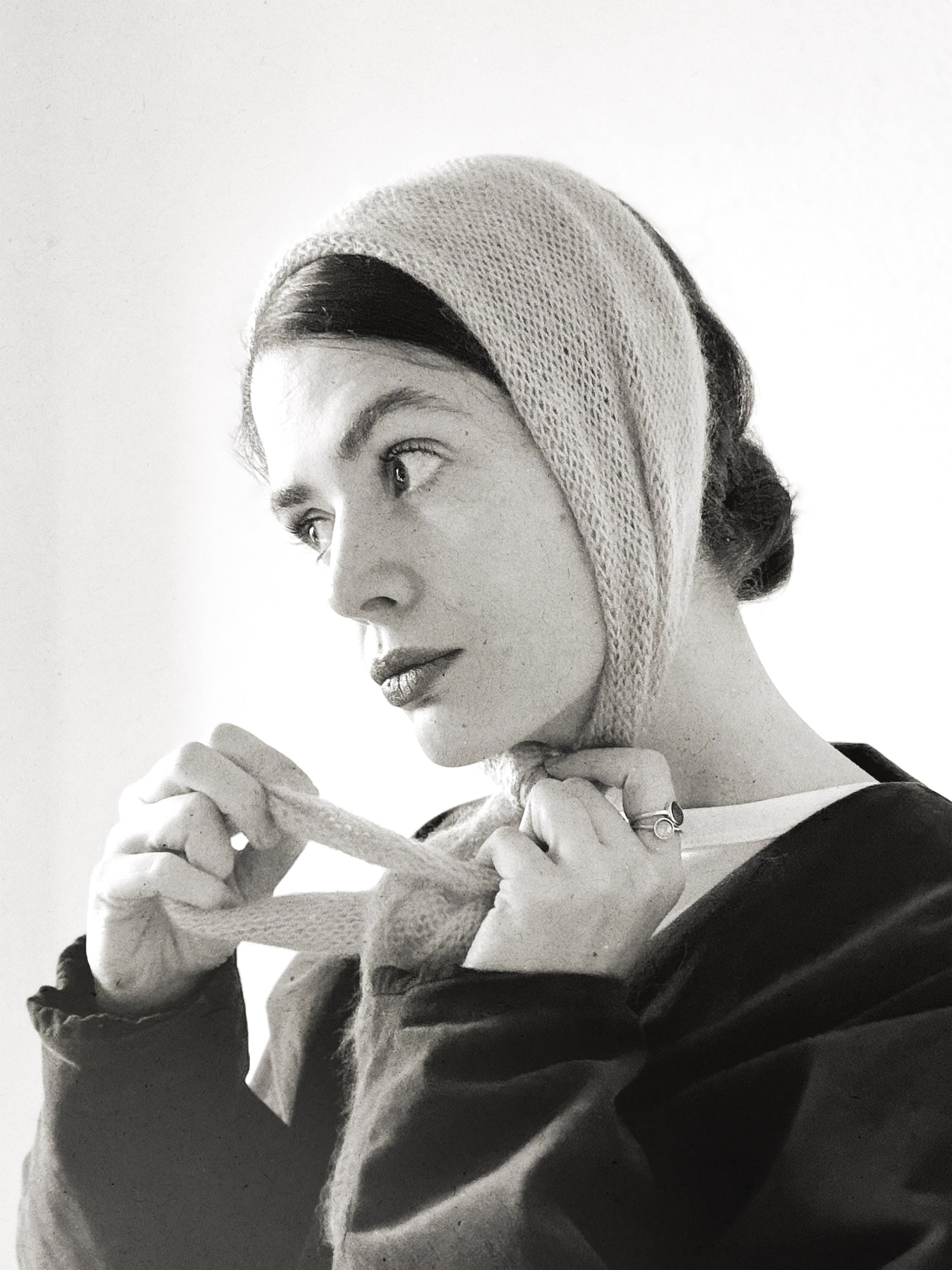 pañoleta de mohair y seda con tintes naturales _ sándalo