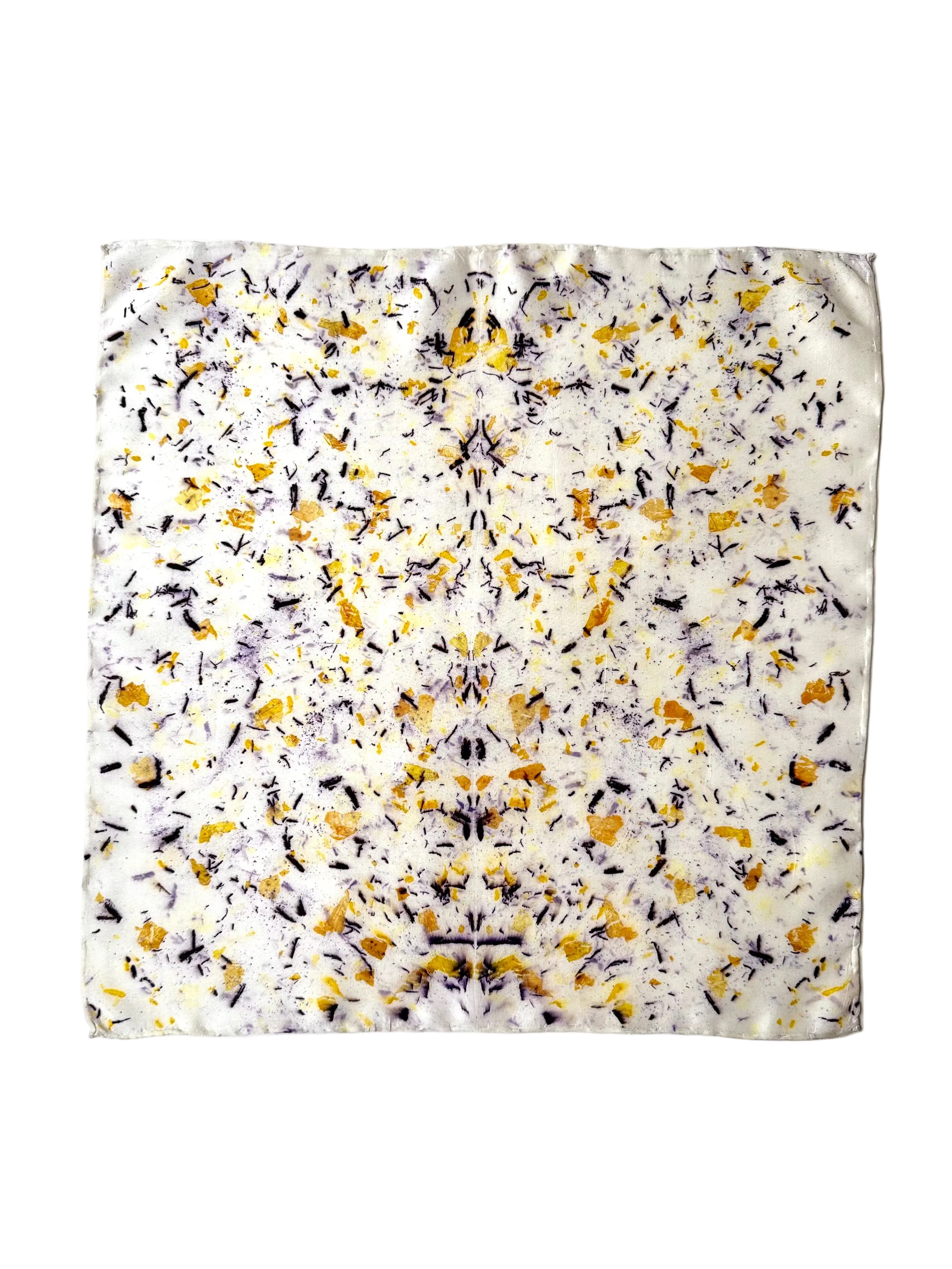 polen #2 _ pañuelo de seda con estampación botánica / 45x45 cm.