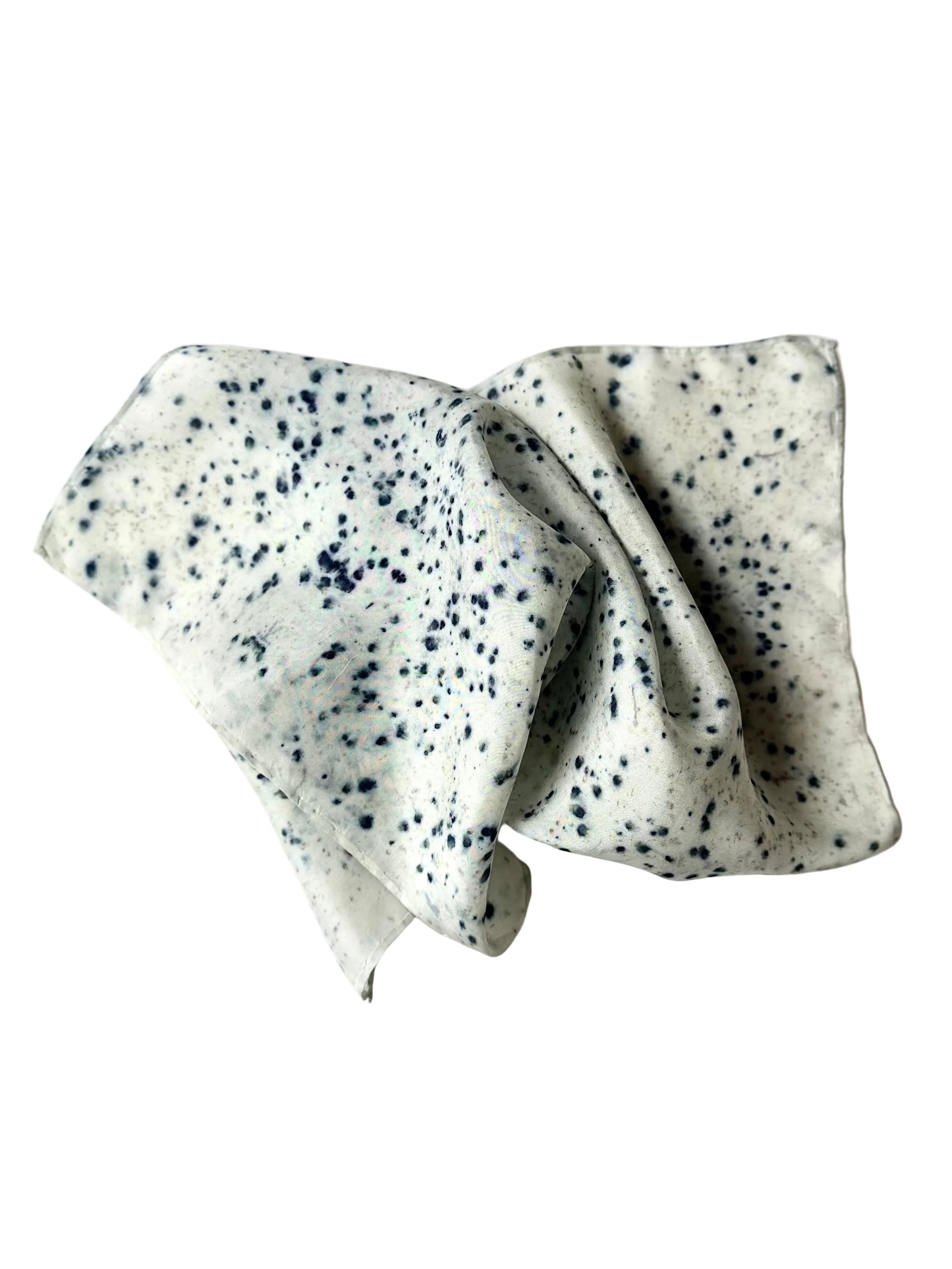 nana #2 _ pañuelo de seda con estampación botánica / 45x45 cm.