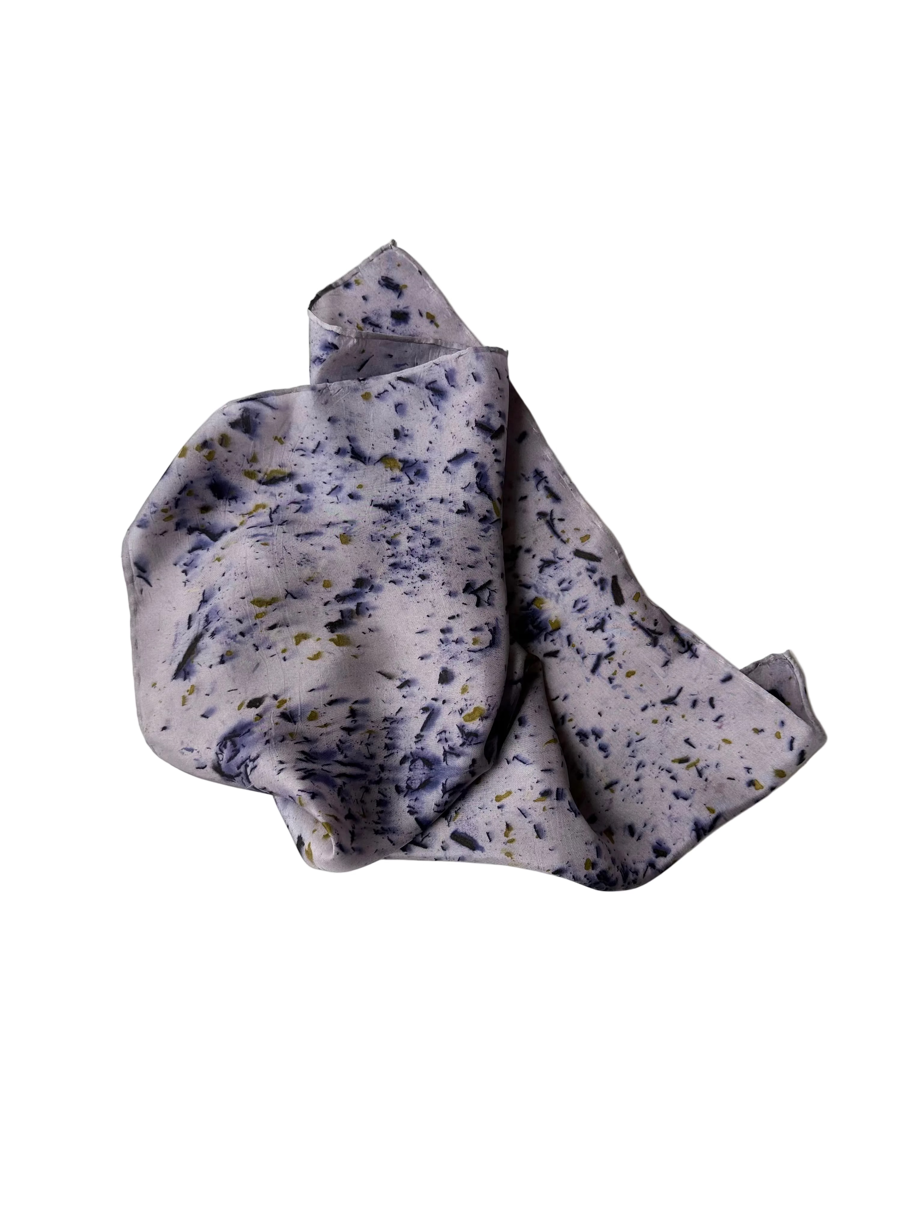 tormenta #1 _ pañuelo de seda con estampación botánica / 45x45 cm.