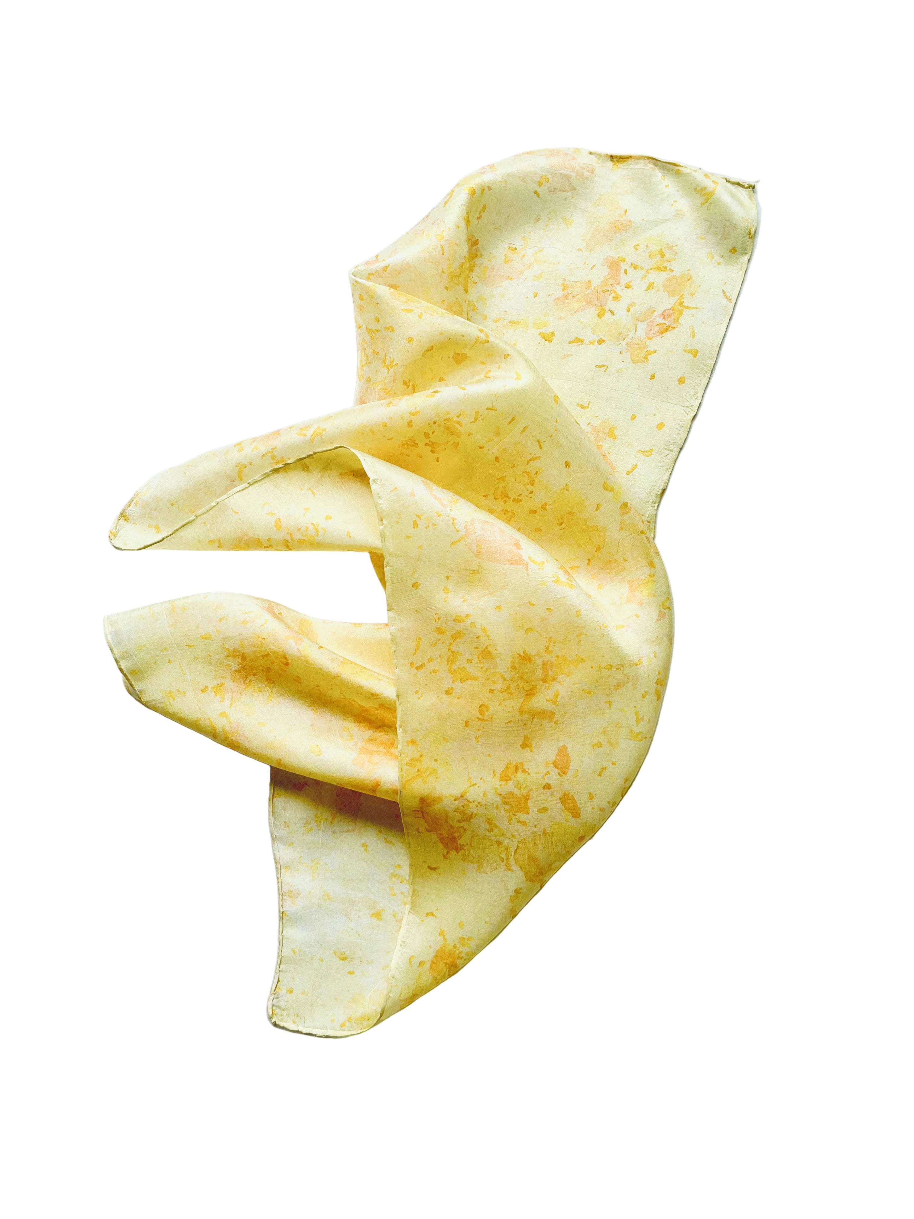 postre #1 _ pañuelo de seda con estampación botánica / 55x55 cm.