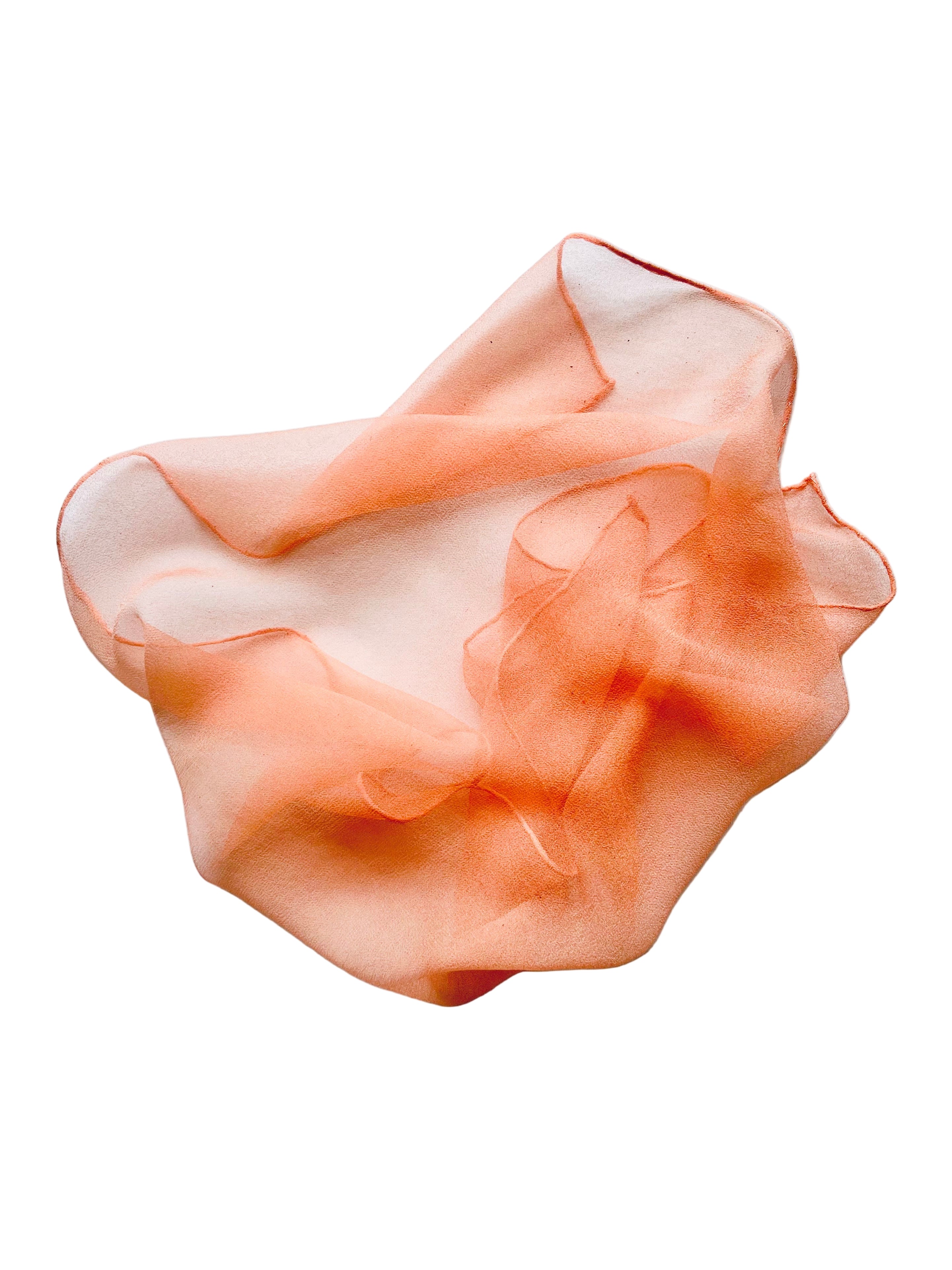 beso _ pañuelo de seda con tinte natural / 50x50 cm.